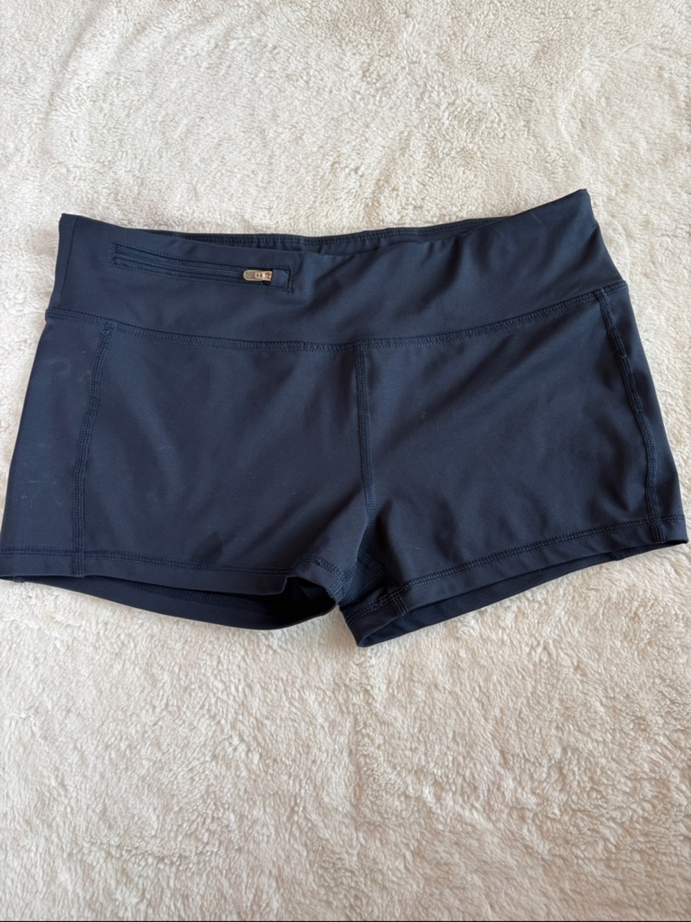 Oiselle Stride Mini Shorts, navy Sz 6